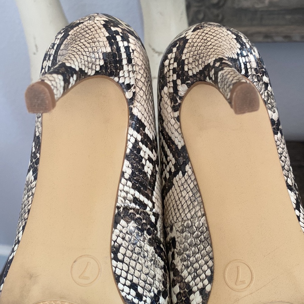 Target heels - Picture 2 of 3